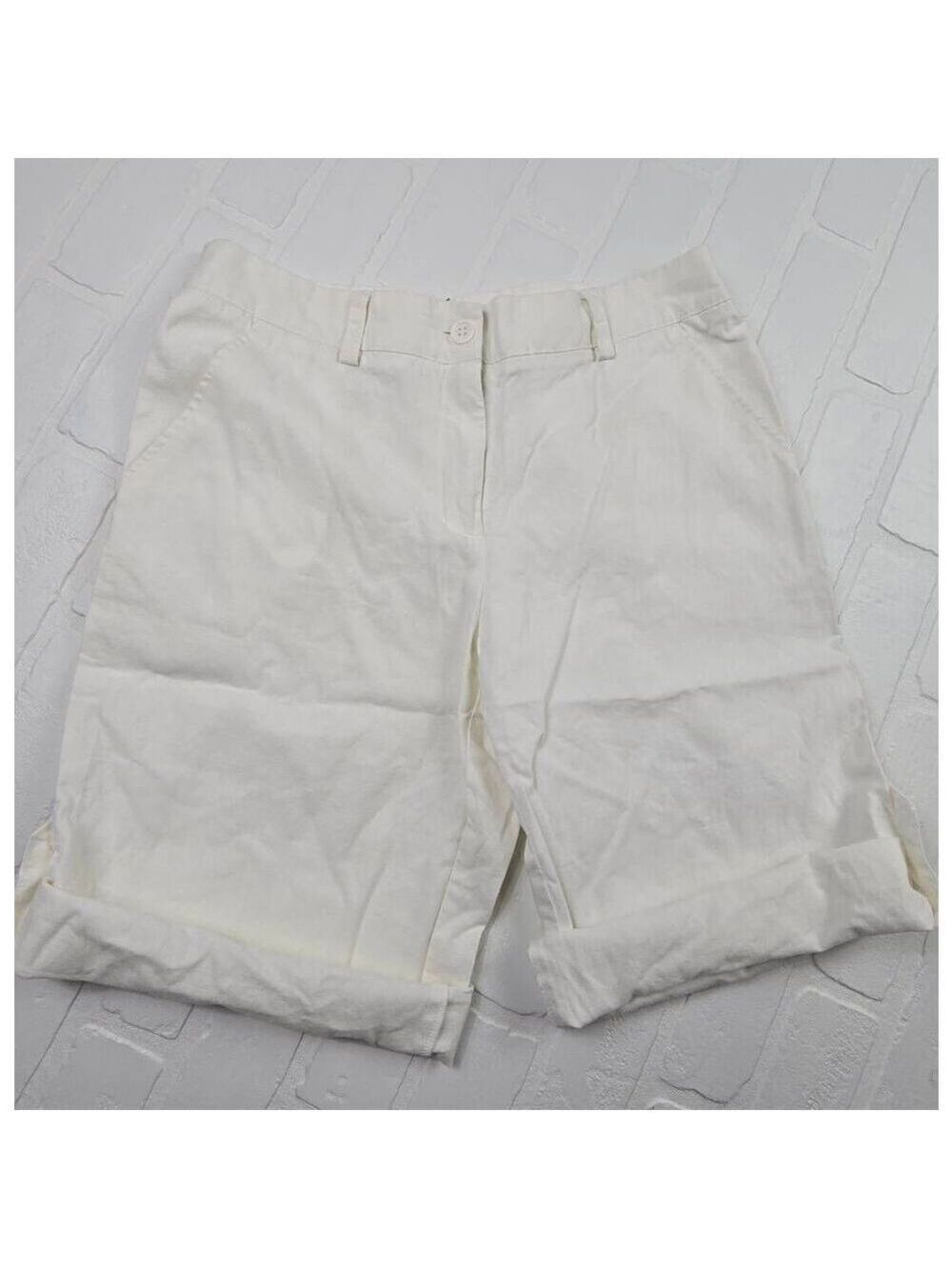 New York & Company White Linen Blend Bermuda Roll up Shorts Size 8